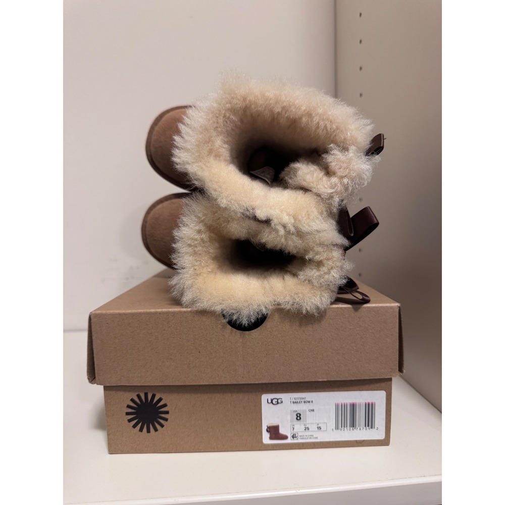 UGG Toddler Bailey Bow II Chestnut Suede Boots Size 8 NEW - Picture 6 of 7
